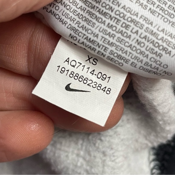 Nike women’s size XS Archive Half Zip Sweatshirt Gray Large - Picture 4 of 9